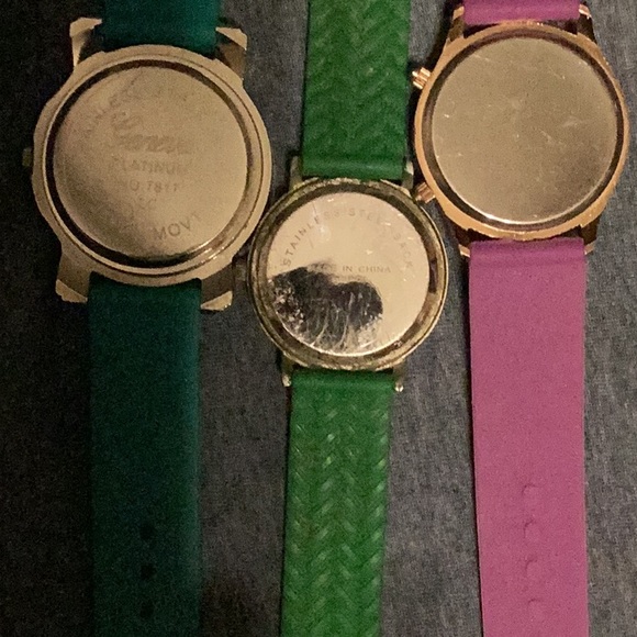 Set of Nine watches - Picture 3 of 7